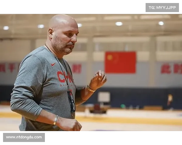 杨毅曝姚明心意未明:关于乔尔杰维奇的去留,背后暗藏什么玄机? 杨毅曝姚明心意未明:关于乔尔杰维奇的去留,背后暗藏什么玄机?